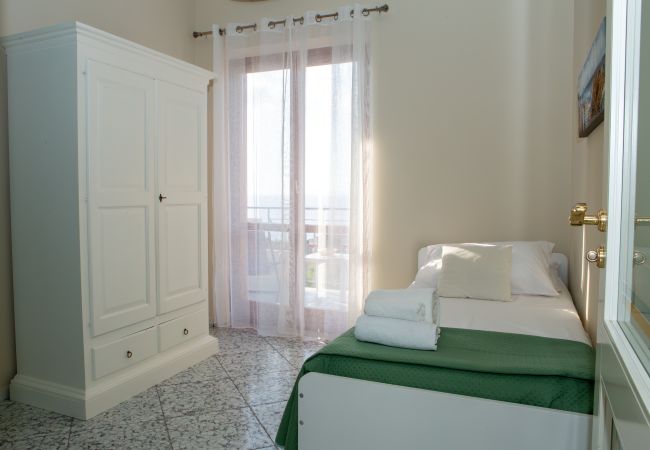 Apartment in Sorrento - Lulù Home Apartment in Sorrento - Lulù Home