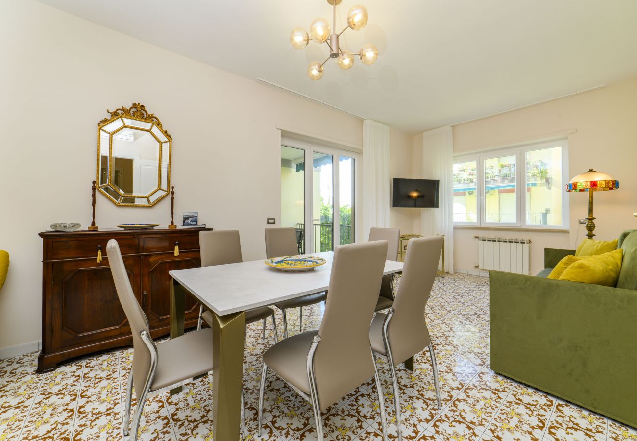 Apartment in Sorrento - Estate4home - Casa Anna 1944