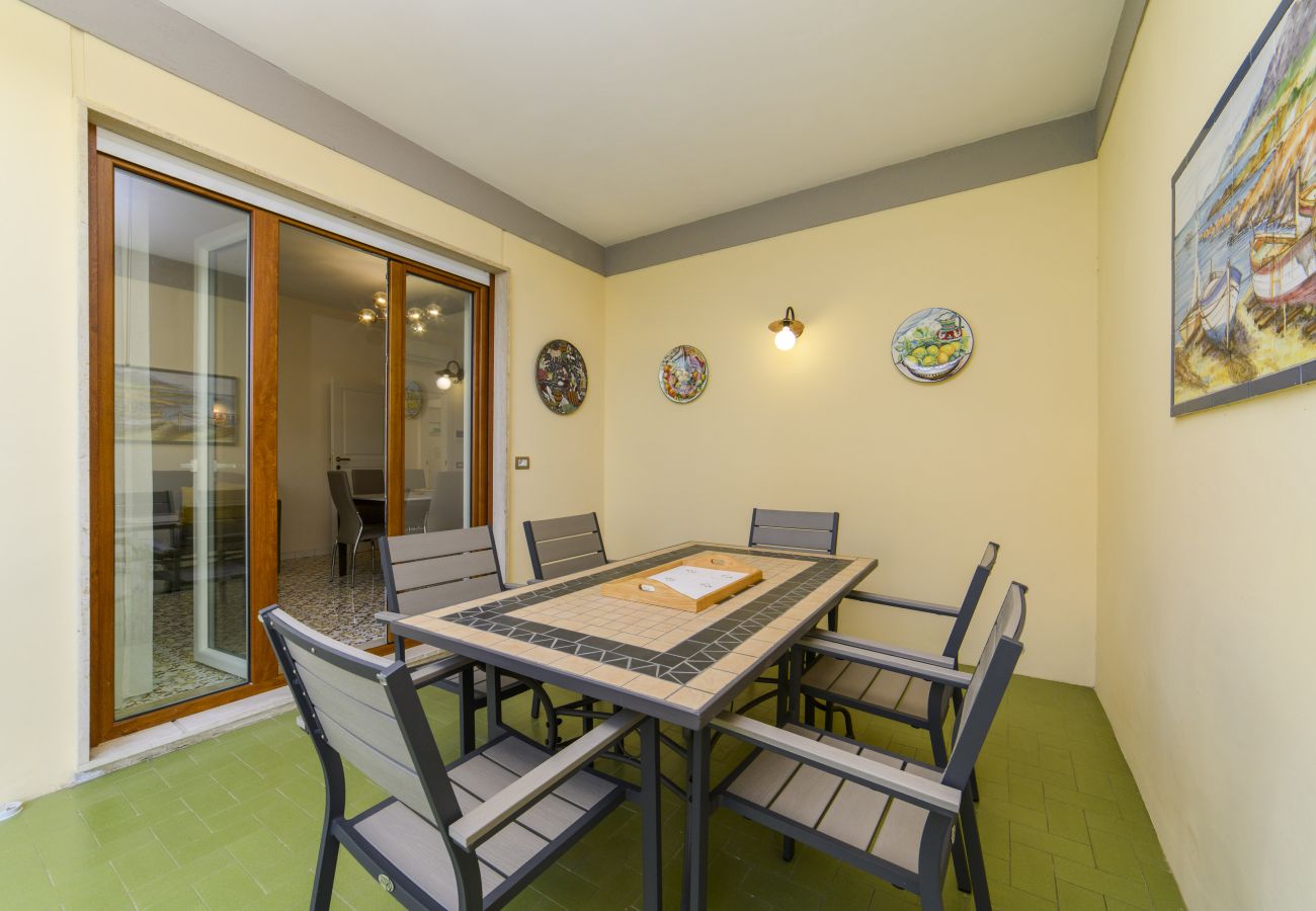 Apartment in Sorrento - Estate4home - Casa Anna 1944