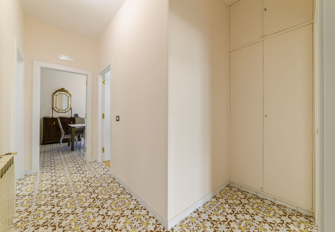 Apartment in Sorrento - Estate4home - Casa Anna 1944