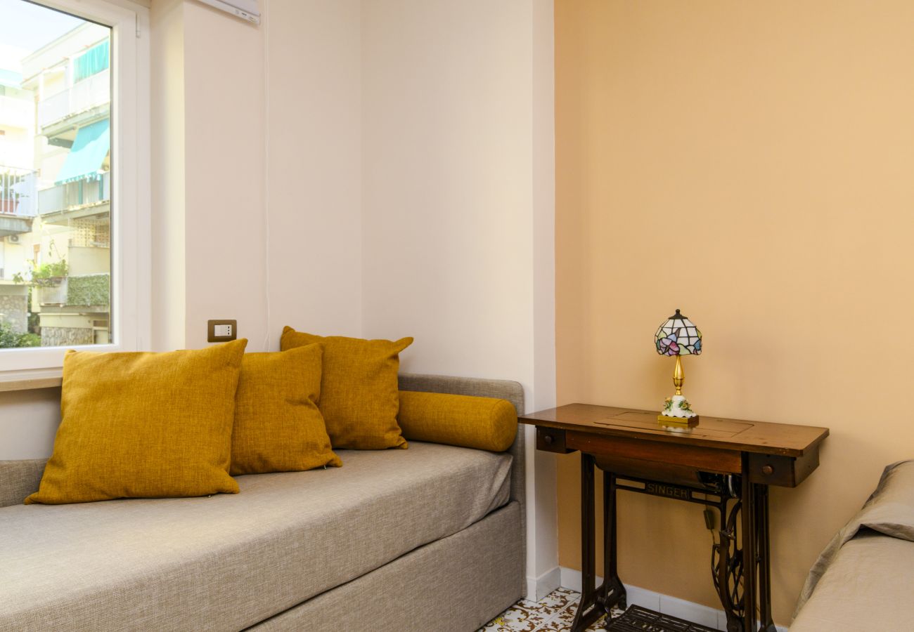 Apartment in Sorrento - Estate4home - Casa Anna 1944