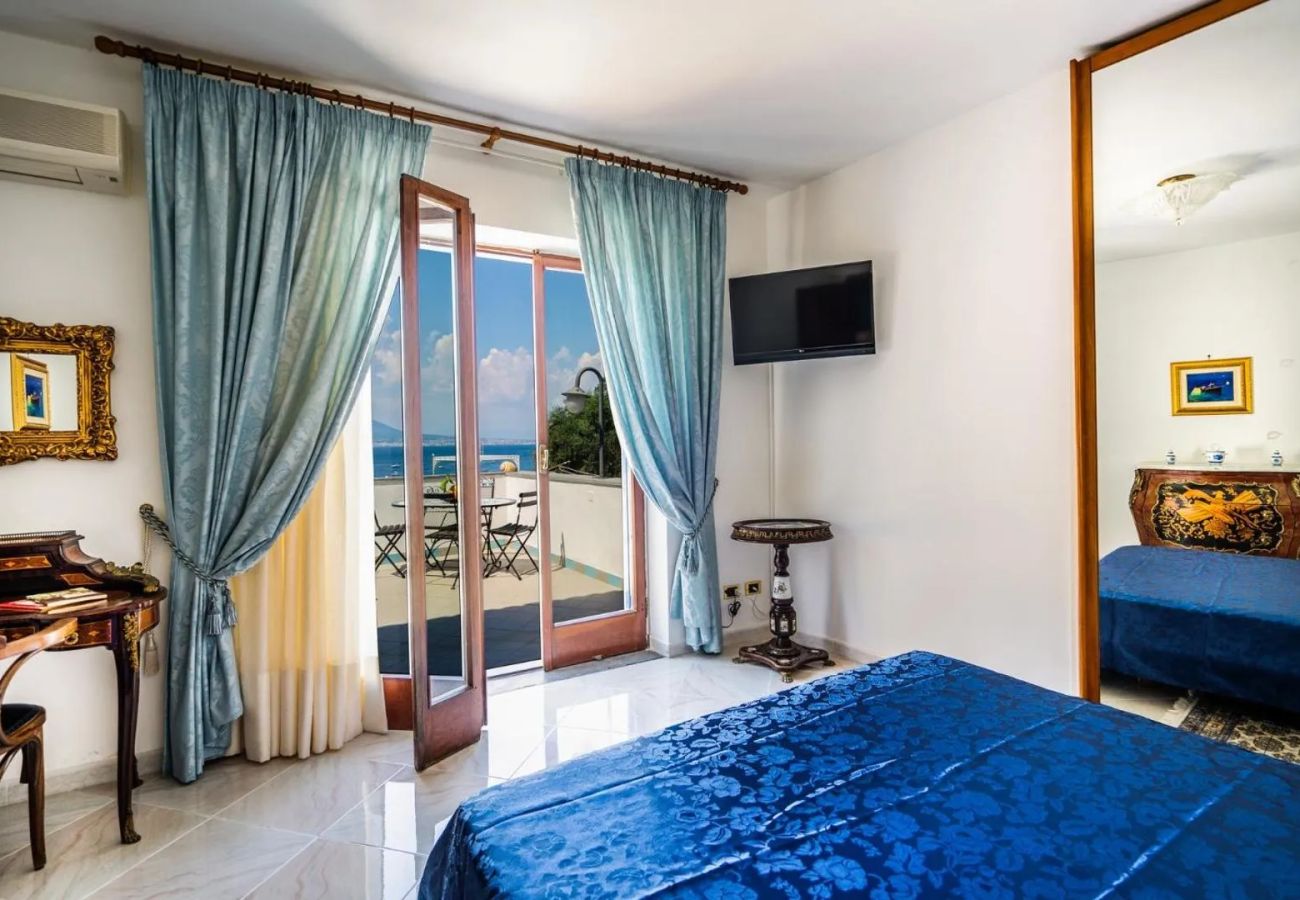 Rent by room in Vico Equense - Casa Cinzia - Apartment