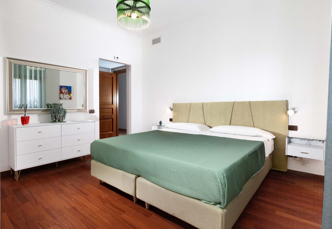 Apartment in Sorrento - Estate4home - Casa Marelia