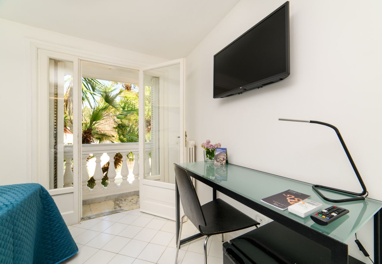 Villa in Sorrento - Muta House