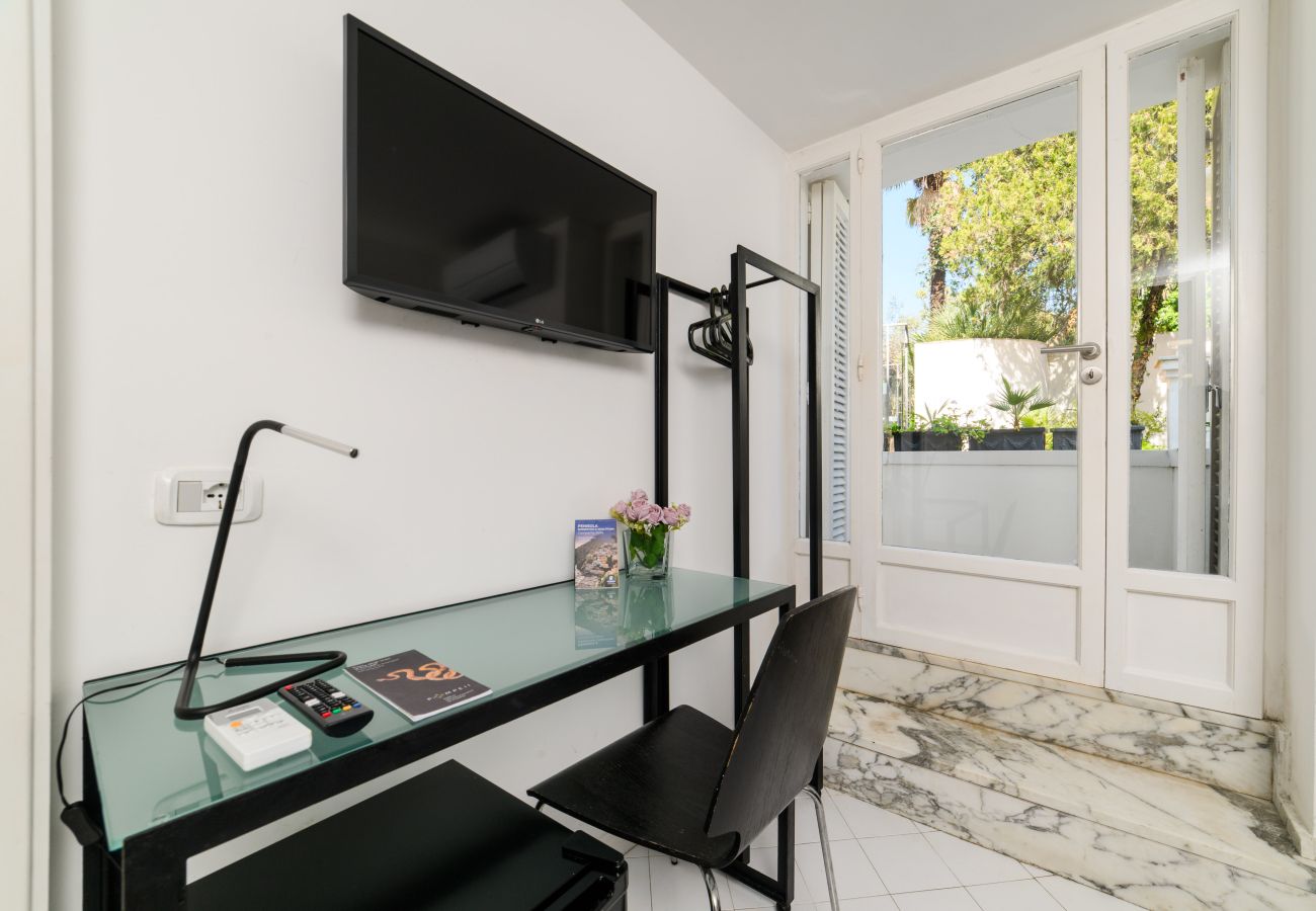 Villa in Sorrento - Muta House