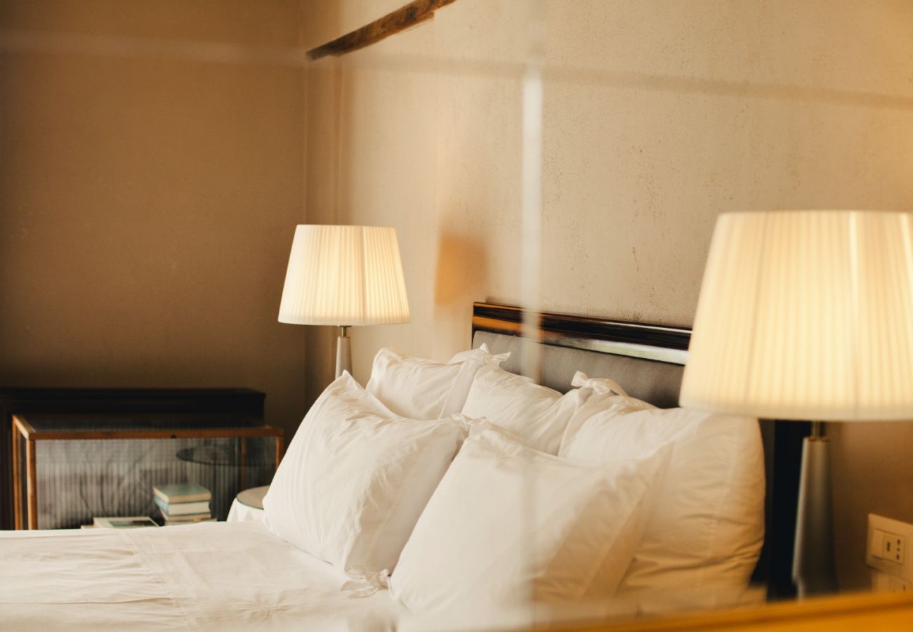 Rent by room in Praiano - Ma' Ca' - Cupola Scura