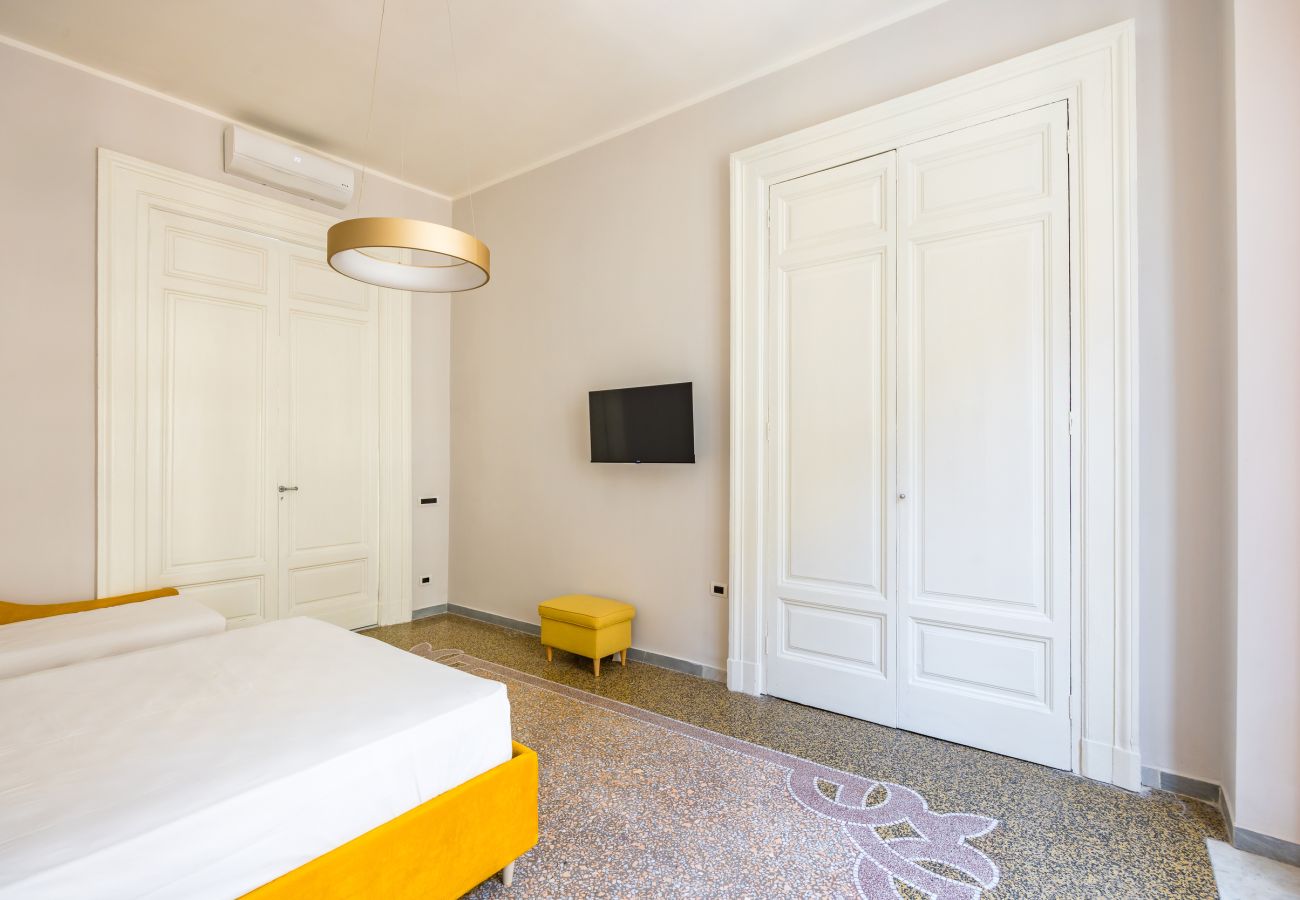 Apartment in Naples - Estate4Home - Galleria Chantant Napoli