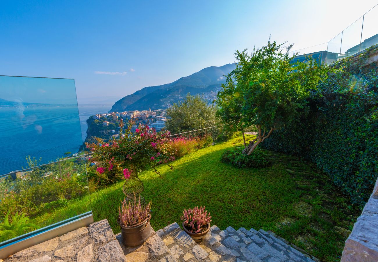 Villa in Seiano - Estate4Home - Villa La Ciuccarella